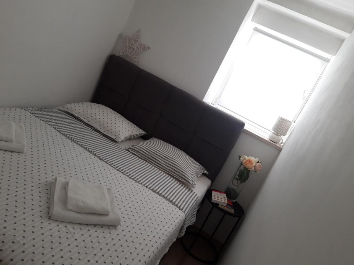 Tina Apartment Σπλιτ Εξωτερικό φωτογραφία